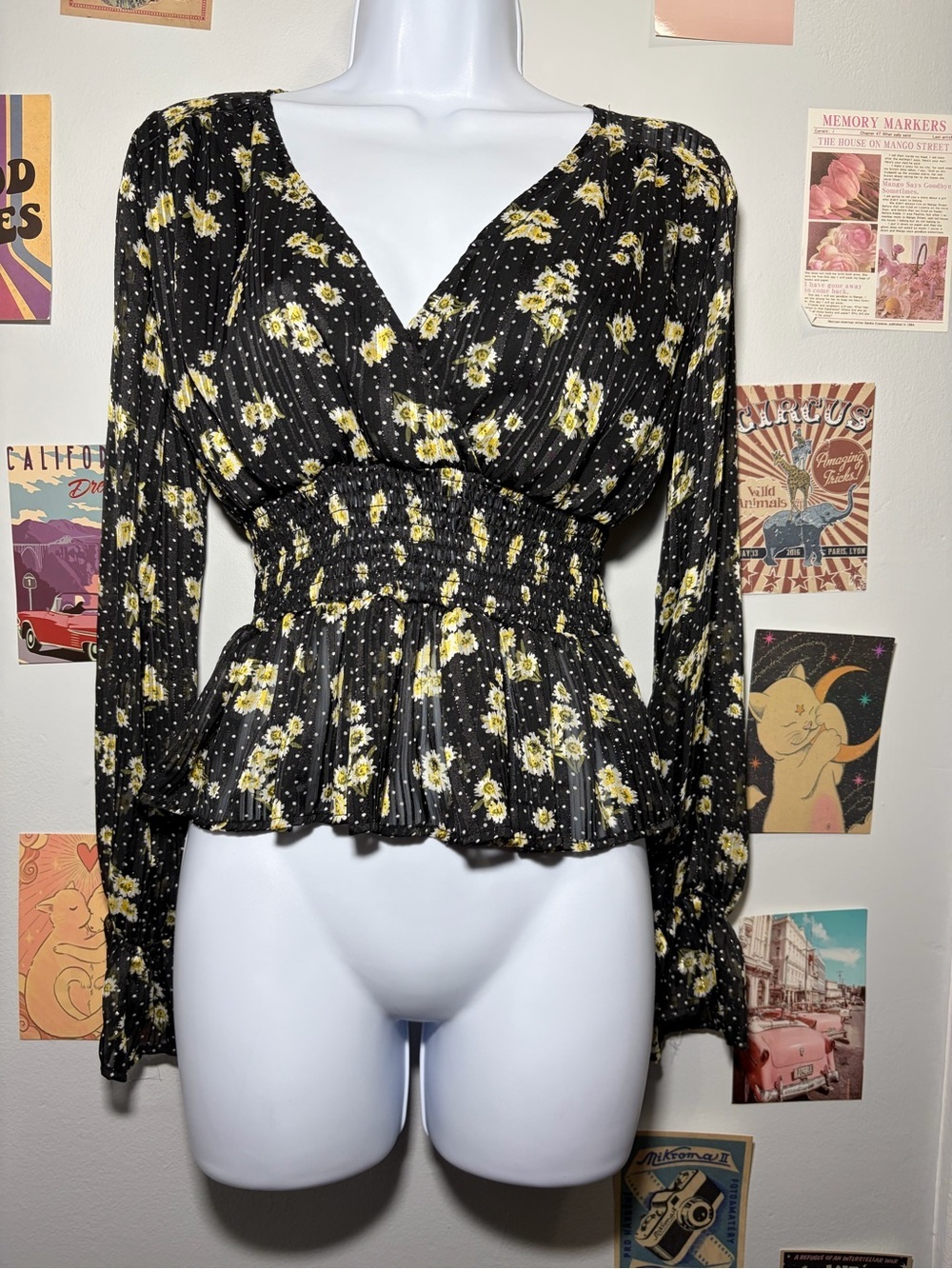 Almost Famous Black Floral V-Neck Smocked Peplum Blouse